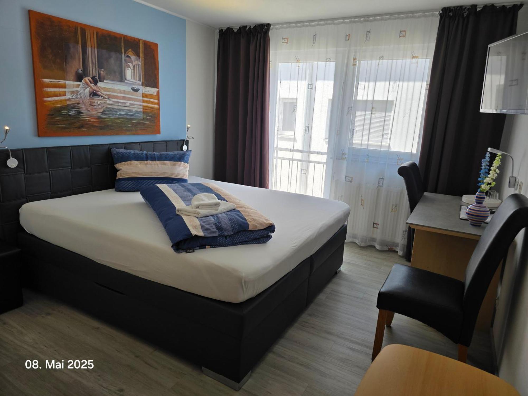 Hotel Ackermann Ридштадт Экстерьер фото